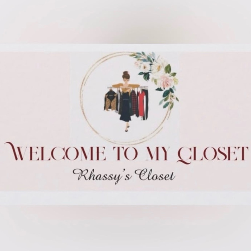 Welcome To My Closet Graphic Sign - Pink and Gold